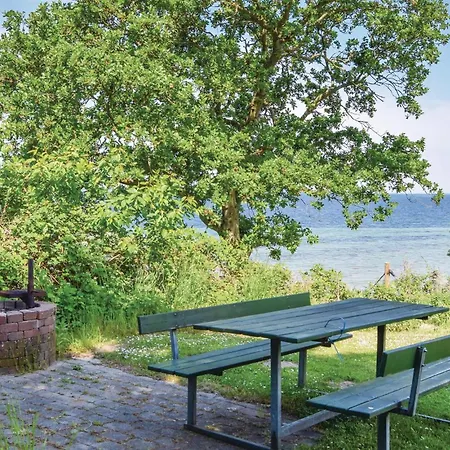 4 Bedroom Beautiful In Tranekaer