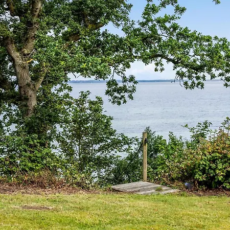 Gyldenrisvej Denm 度假居 *